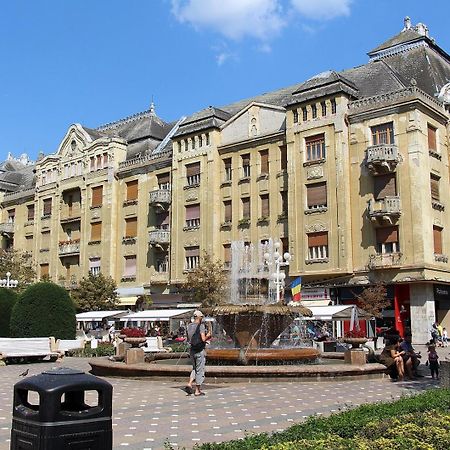 Ultra-Central Apartment In The Loffler Palace Timisoara Exterior foto
